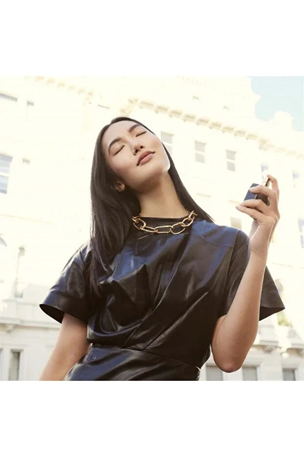 Apă de parfum Avon Little Black Dress 50 ml – floral-orientală pentru femei, cu note de ciclamen, ylang-ylang și prune, ideală pentru eleganță și rafinament în orice ocazie [4]