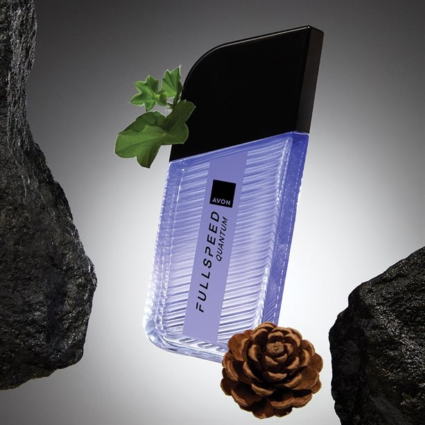 Apă de toaletă Avon Full Speed Quantum pentru bărbați 100 ml – parfum aromatic-lemnos cu note de mandarină, cardamom și lemn de santal, pentru bărbatul activ și sigur pe sine [2]