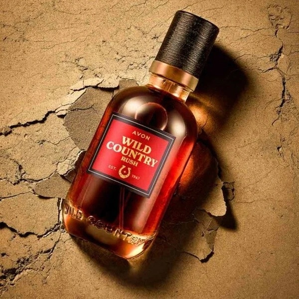 Apă de toaletă Avon Wild Country Rush 75 ml – aromatic-lemnoasă pentru bărbați, cu note de lavandă, bergamotă și lemn de cedru, perfectă pentru bărbatul dinamic și aventuros [3]