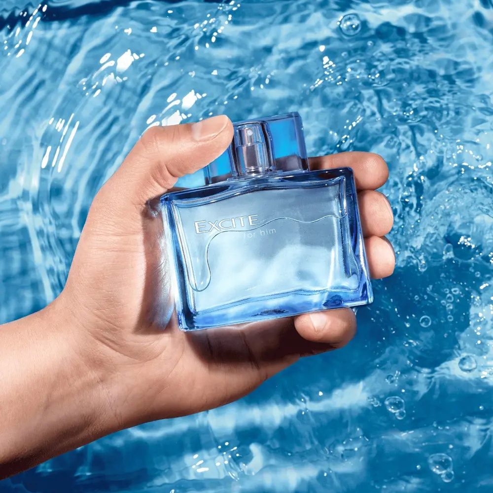 Apa de toaleta barbati Oriflame Excite 75 ml cu note aromatice tonice si accente lemnoase, aroma revigoranta si senzuala [5]