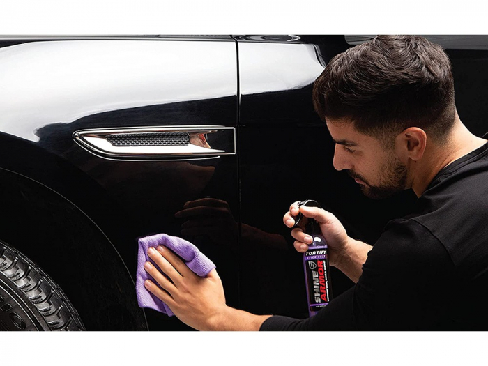 Ceara ceramica auto pentru protectie raze UV si strat hidrofob ce respinge lichidele [8]