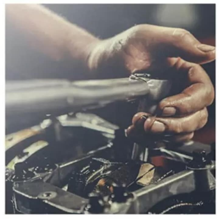 Cheie dinamometrica cu clichet, tija 1/2 inch, otel-crom, cuplu reglabil 42-210 Nm, lungime 46.5 cm, culoare argintie [3]