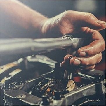 Cheie multifunctionala cu clichet, cuplu reglabil 5-25 Nm, otel cromat, 1/4”, 17.5 x 3 cm – precizie, durabilitate si utilizare versatila [12]