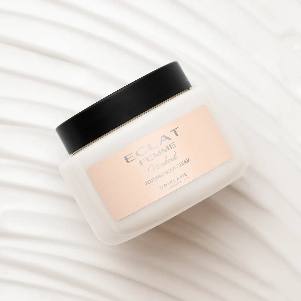 Crema de corp parfumata Eclat Femme Weekend, hidratare intensa si aroma floral-fructata verde, proaspata si eleganta [2]