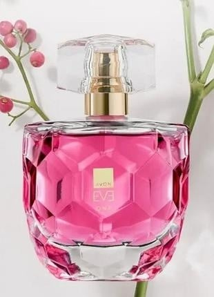 Cutie cadou Love Forever cu 12 trandafiri de sapun si apa de parfum Avon Eve One pentru femei 50 ml, cadou elegant si rafinat [4]