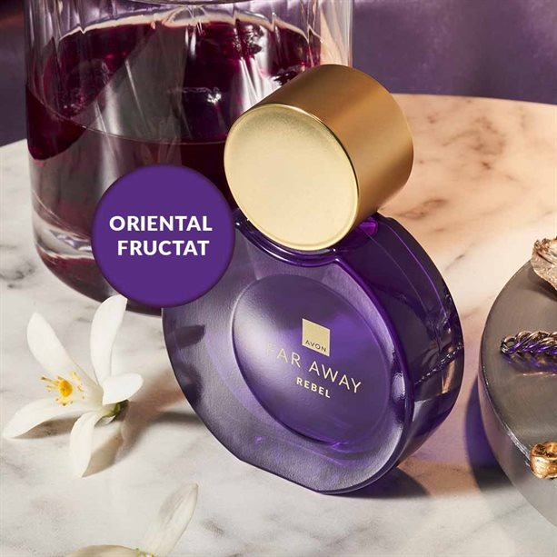 Cutie cadou Love Forever cu 12 trandafiri de sapun si apa de parfum Avon Far Away Rebel pentru femei 50 ml, cadou elegant si rafinat [8]