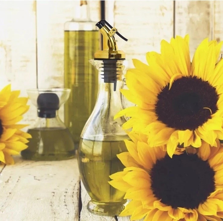 Dop cu picurator, cauciuc si plastic, pentru sticle, cu capac, 8.5 x 3 cm, universal, auriu/negru [4]