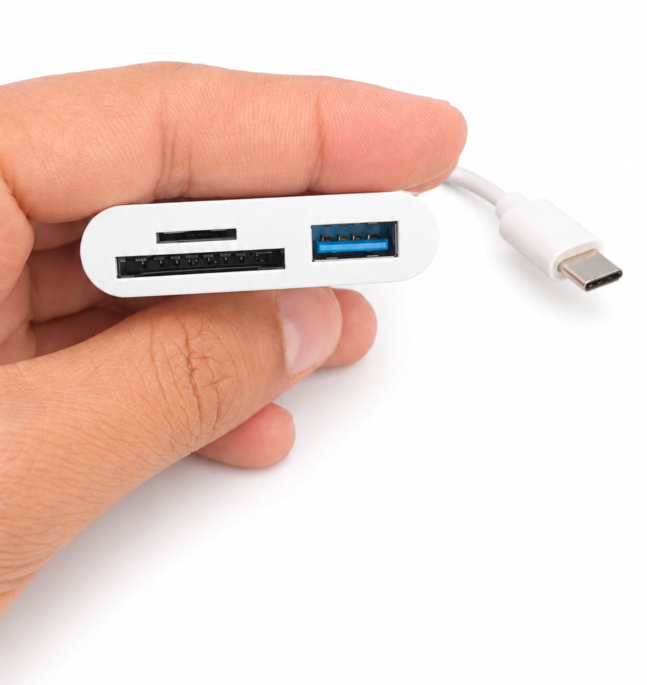 Hub USB-C alb 3 in 1 cu port USB 3.0, cititor card SD si TF microSD, adaptor Type-C pentru laptop, tableta, telefon si transfer fisiere [2]