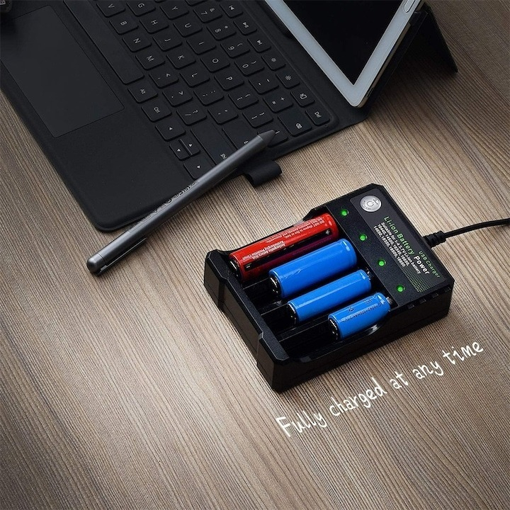 Incarcator de acumulatori Li-ion 18650, pentru 4 baterii, alimentare USB - Negru [3]