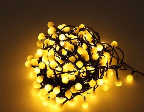 Instalatie luminoasa LED cu globuri, Alb Cald, 30 m iluminati + 2 m alimentare, 300 LED, cablu negru, exterior si interior [2]