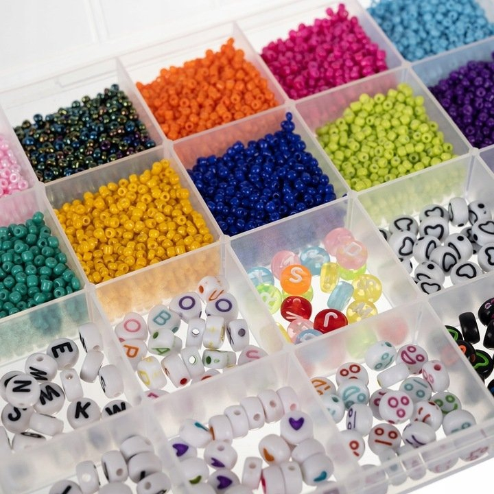 Kit de confectionare bratari, 28 tipuri margele, 10.000 piese, rola cu fir, mini brelocuri, foarfeca, 23x11x2 cm - Multicolor [4]