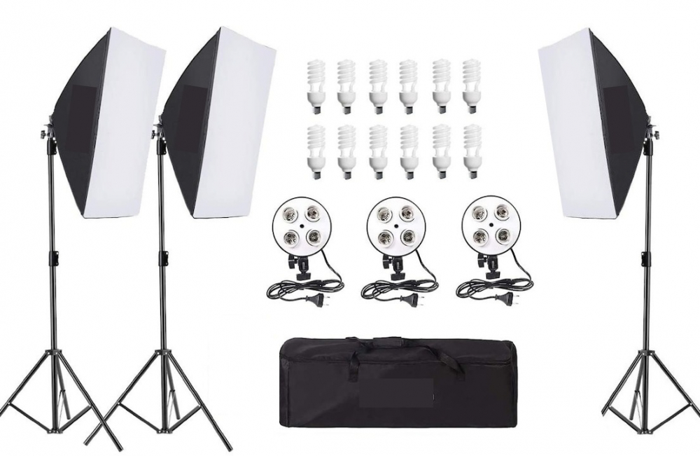 Kit de 3 softboxuri, soclu de 4 becuri, 3 trepiezi reglabili 200 cm, 12 becuri de 45W, geanta de transport inclusa