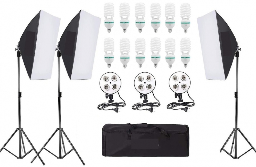 Kit de 3 softboxuri, soclu de 4 becuri, 3 trepiezi reglabili 200 cm, 12 becuri de 85W, geanta de transport inclusa