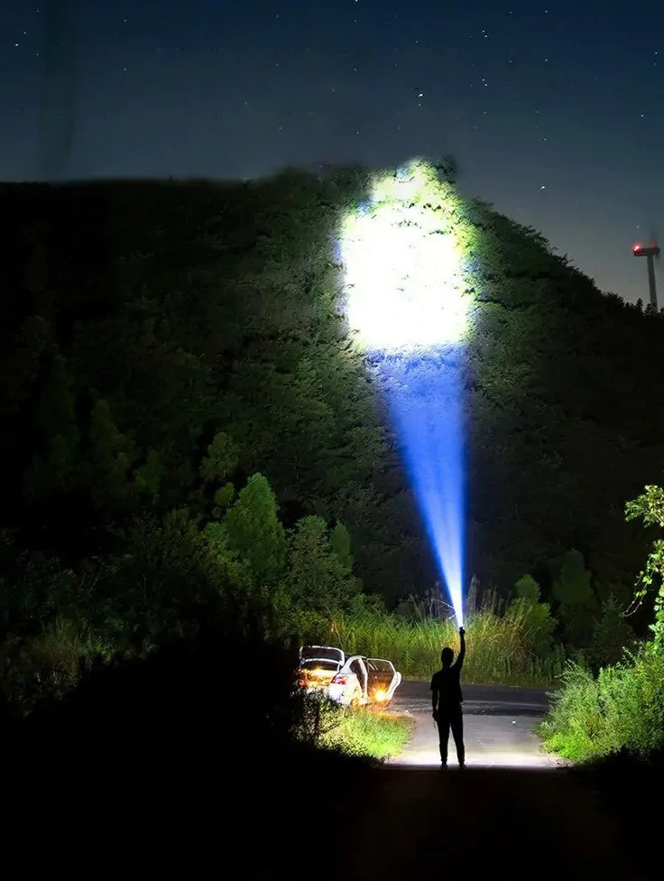 Lanterna portabila, 6 LED-uri, 4 moduri de iluminare, cablu Micro-USB inclus, ABS, baterie 1200 mAh, rezistenta la apa, negru [6]