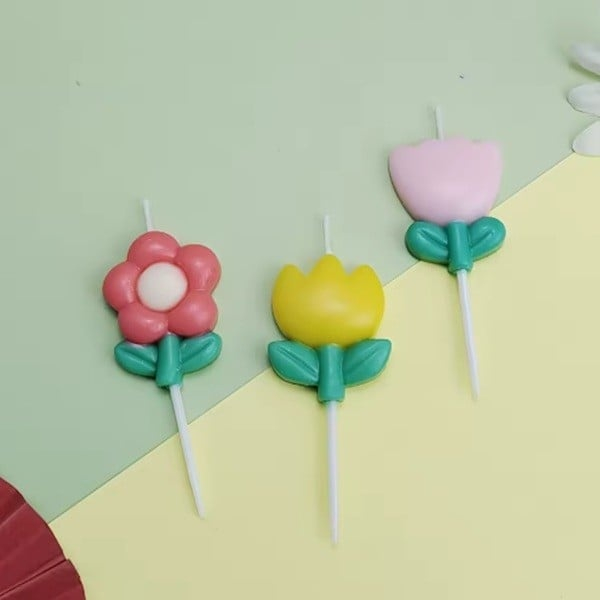 Lumanari pentru tort rosu galben roz 7 x 4 cm, set 3 buc, flori decorative 3D din parafina premium, pentru aniversari, botez, petreceri si candy bar [3]