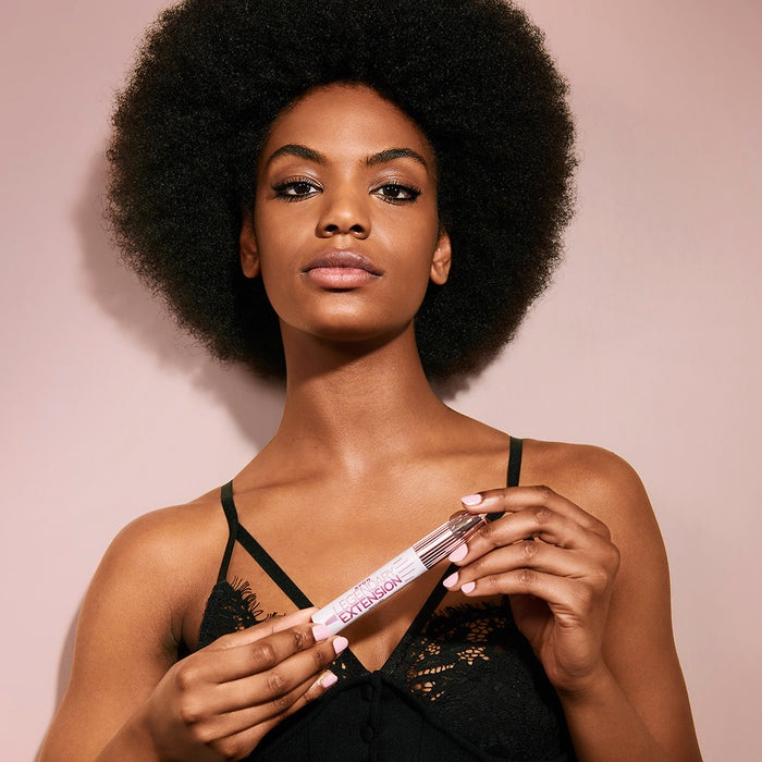 Mascara Avon Legendary Lengths, pentru alungirea si ingrosarea genelor, culoare negru – 10 ml, efect de extensie cu 50% si volum de 3 ori mai mare [11]