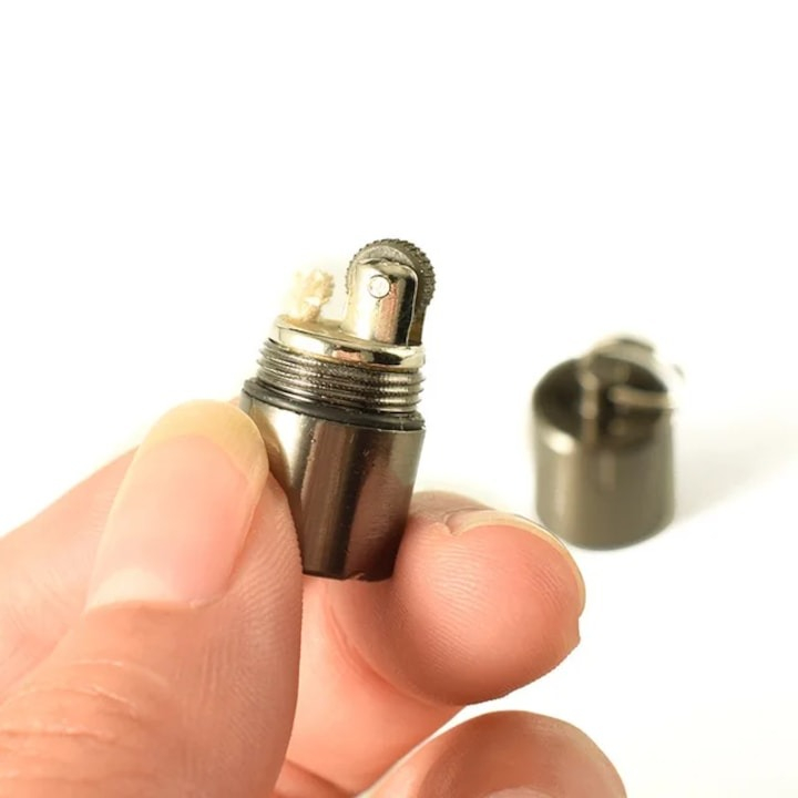 Mini bricheta metalica, tip breloc, 30 x 10 mm, argintiu [3]