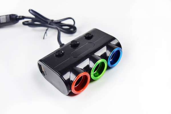Multiplicator bricheta auto cu 3 iesiri si 2 USB, putere 120W, 12-24V - Negru [4]