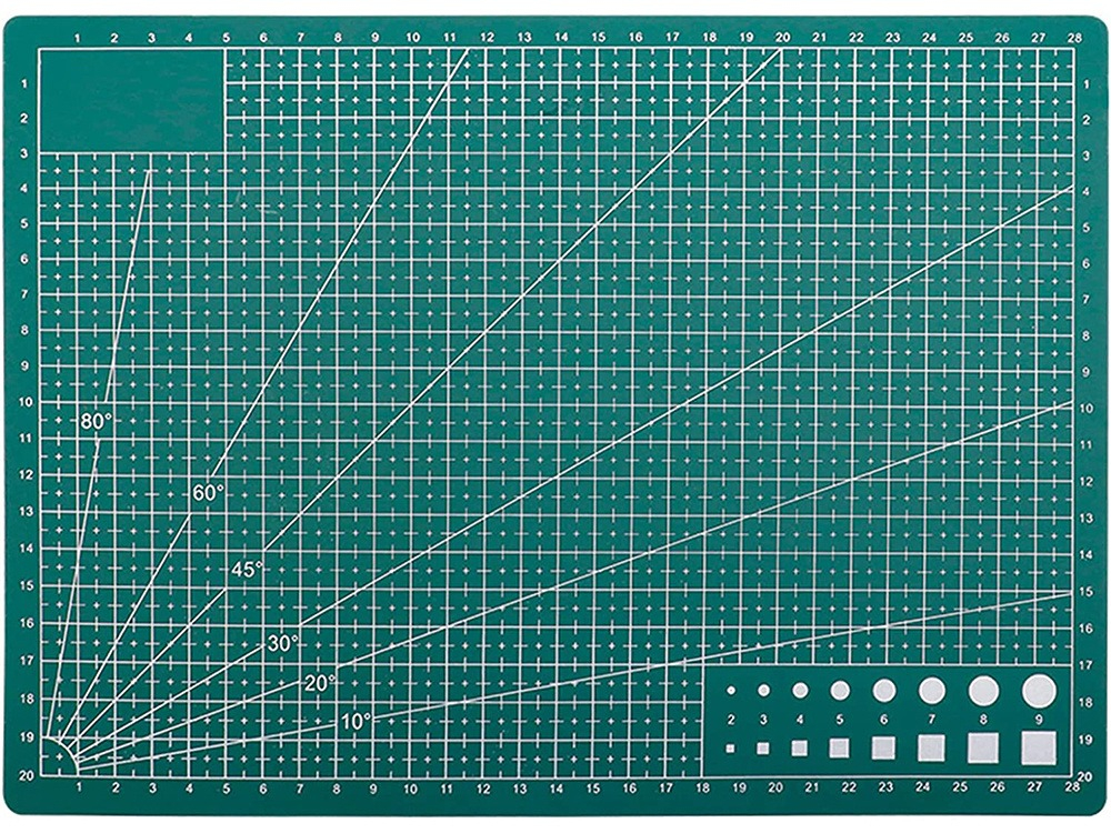 Placa pentru taiere precisa, modelare, fata-verso, cu auto-vindecare A4, 22 x 30 cm, scara clar vizibila, verde