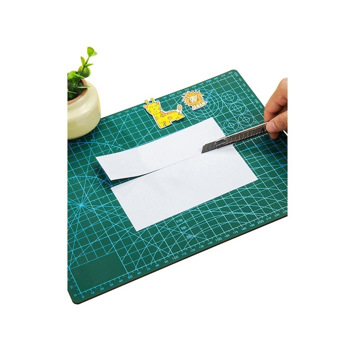Plansa autovindecabila pentru taiat format A3, fata-verso, grosime 3 mm, scara clara pentru croitorie, crafting, modelism si proiecte DIY, 30x45 cm, verde [7]
