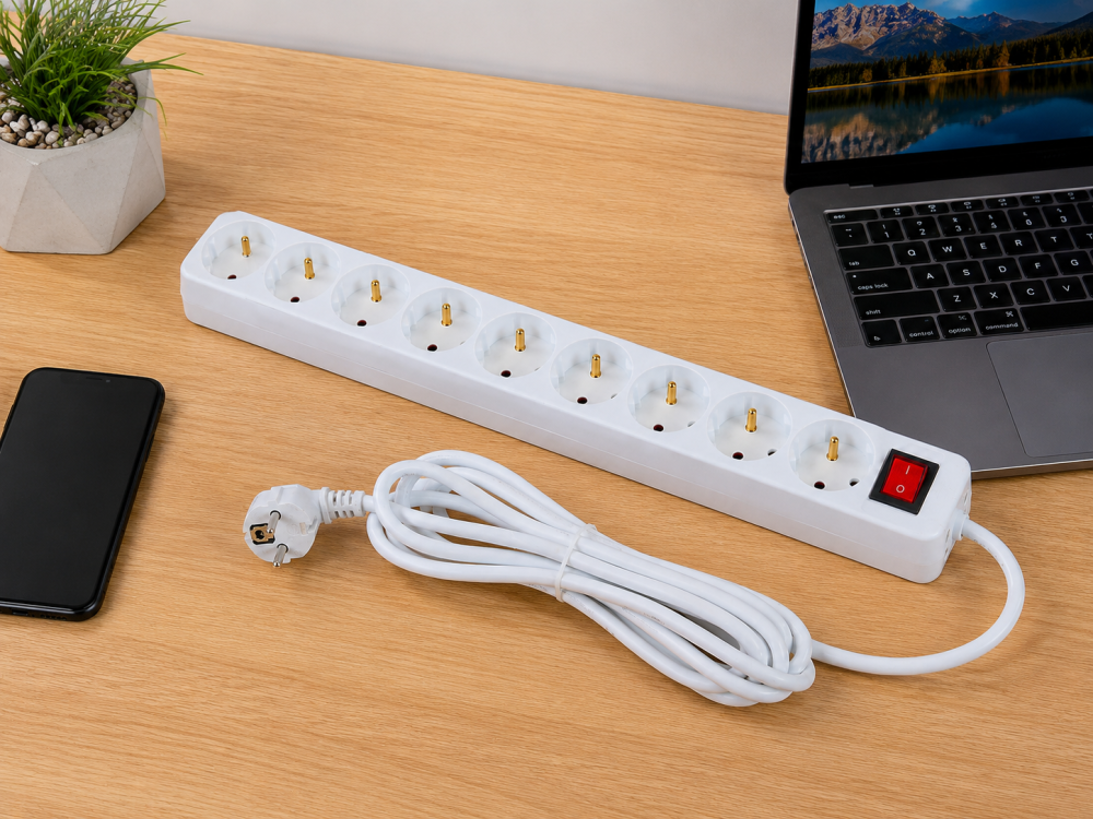 Prelungitor electric, alb 10 m, 10 prize Schuko, cablu 3 x 2.5 mm², 250V, 16A, multipriza cu impamantare si intrerupator pentru casa, birou si atelier [2]