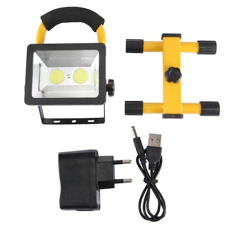 Proiector LED, putere 30W, alimentare priza 12V, alimentare 220V + acumulatori [7]
