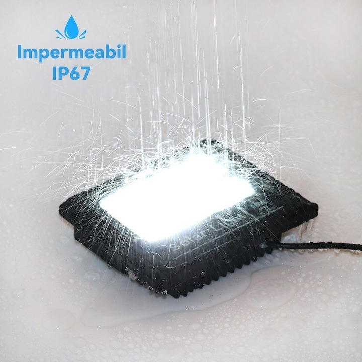 Proiector LED cu incarcare solara, de exterior, 10W, rezistent la apa IP67, telecomanda inclusa [2]
