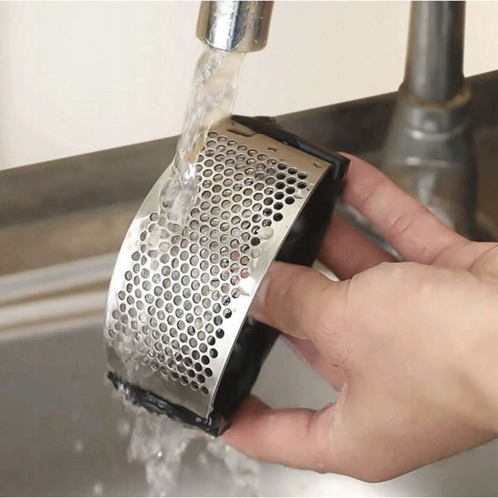 Razatoare pentru usturoi, otel inoxidabil cu maner din plastic, 7 x 10.5 x 5 cm [8]