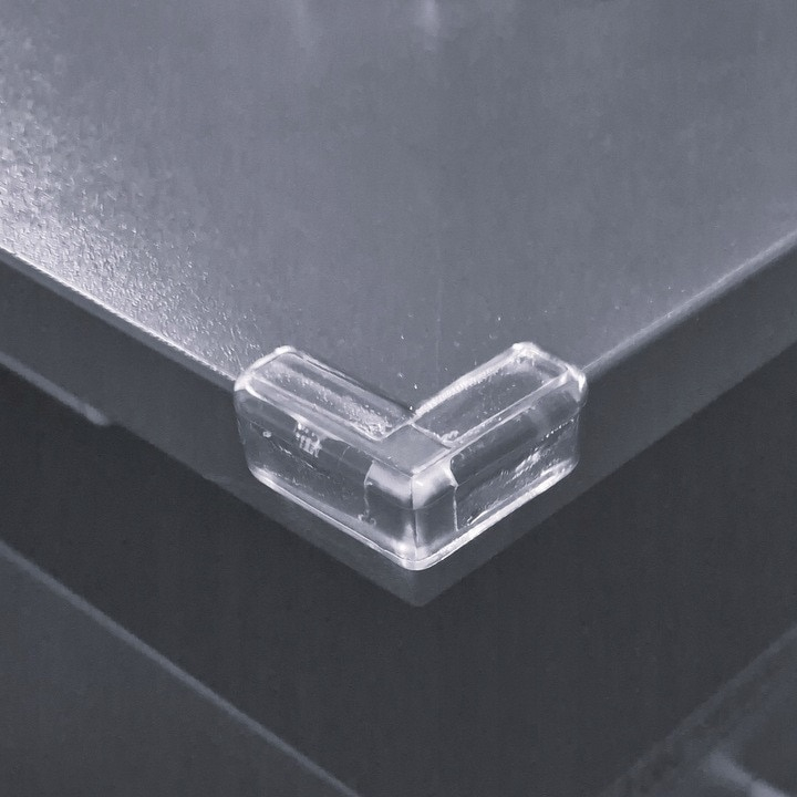 Set 12 protectii colturi pentru mobilier, cu adeziv, PVC, transparente, 4 x 4 x 1.3 cm [5]