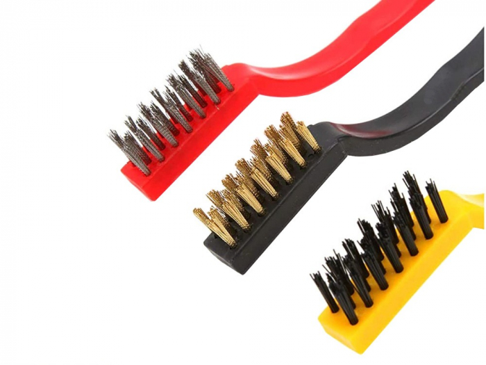 Set 3 mini perii de sarma pentru indepartarea murdariei si a ruginii din suprafete greu accesibile [8]