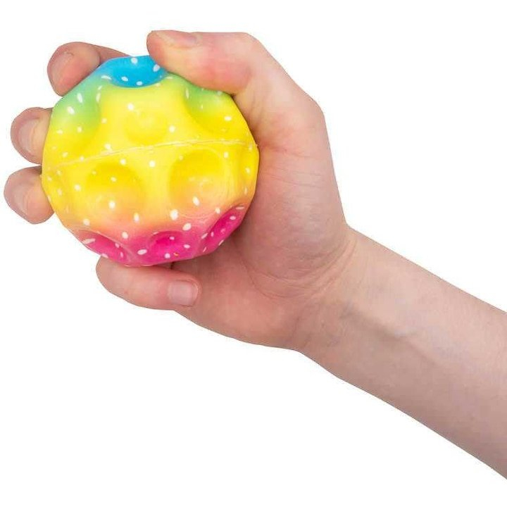 Set 4 mingi antistres roz si multicolor 6 cm, 2 roz + 2 multicolor, jucarii senzoriale din poliuretan moale, saltarete pentru relaxare, joaca si stimulare tactila [3]