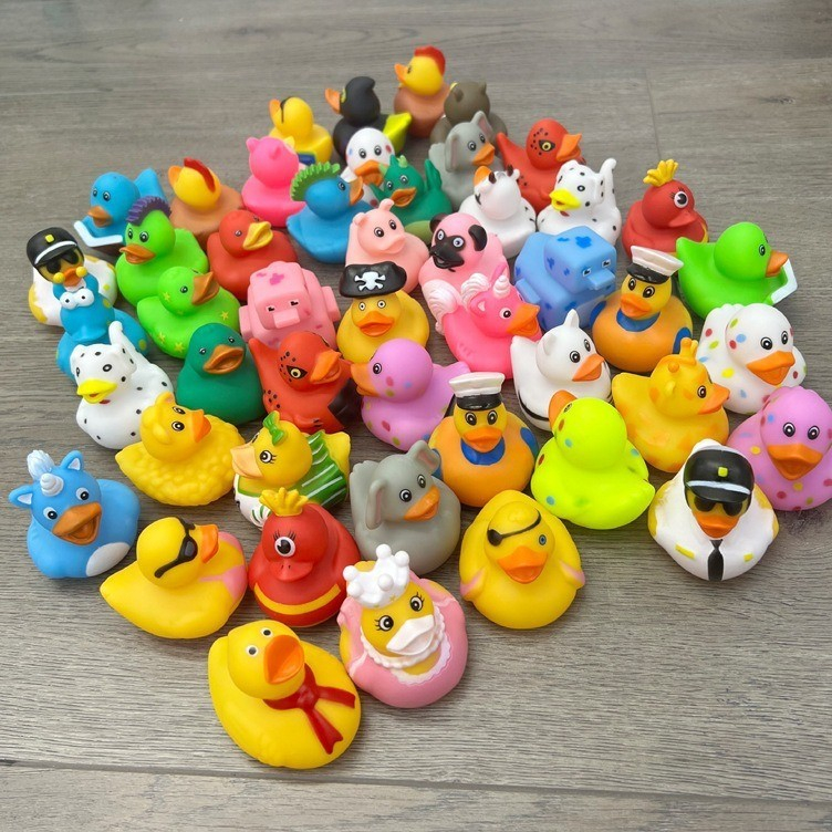 Set 50 ratuste de baie multicolore, 6 x 5,5 x 5,5 cm, modele variate [8]