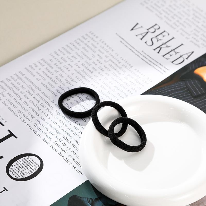 Set accesorii par negre, 26 elastice groase, 40 elastice subtiri, 5 cleme fluturas, elastan, 1.5 cm, organizator inclus [2]