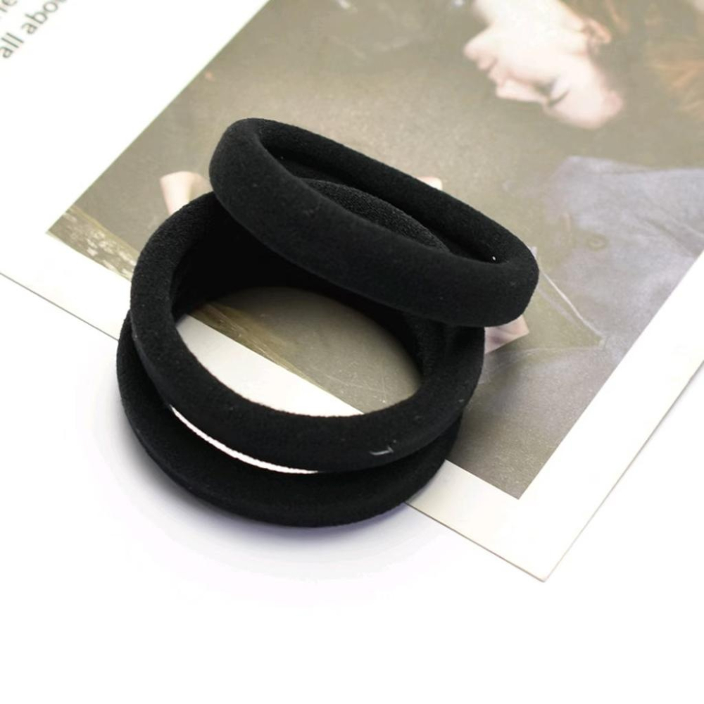 Set accesorii par negre, 26 elastice groase, 40 elastice subtiri, 5 cleme fluturas, elastan, 1.5 cm, organizator inclus [5]