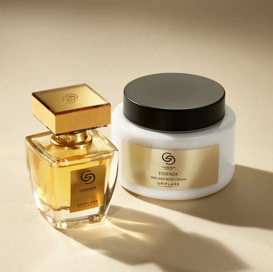 Set complet pentru Ea Giordani Gold Essenza (parfum, crema de corp, deodorant spray), insotit de insigna Dactylion cu mesaj motivational [2]