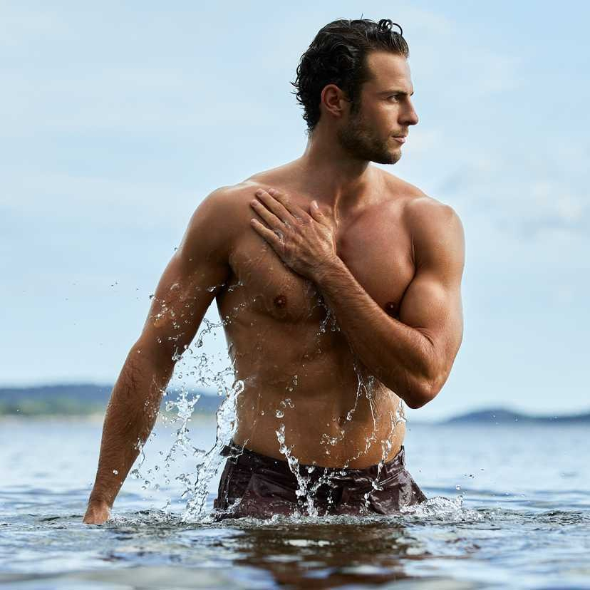 Set complet pentru El, Apa de parfum pentru barbati Nordic Waters 75 ml, insotit de insigna Dactylion cu mesaj motivational [5]