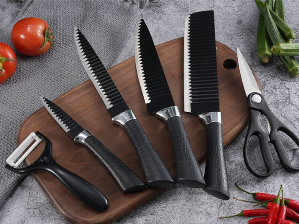 Set cutite bucatarie 6 piese, lame din otel inoxidabil cu strat antiaderent, foarfeca multifunctionala si curatator legume, manere ergonomice, negru [9]