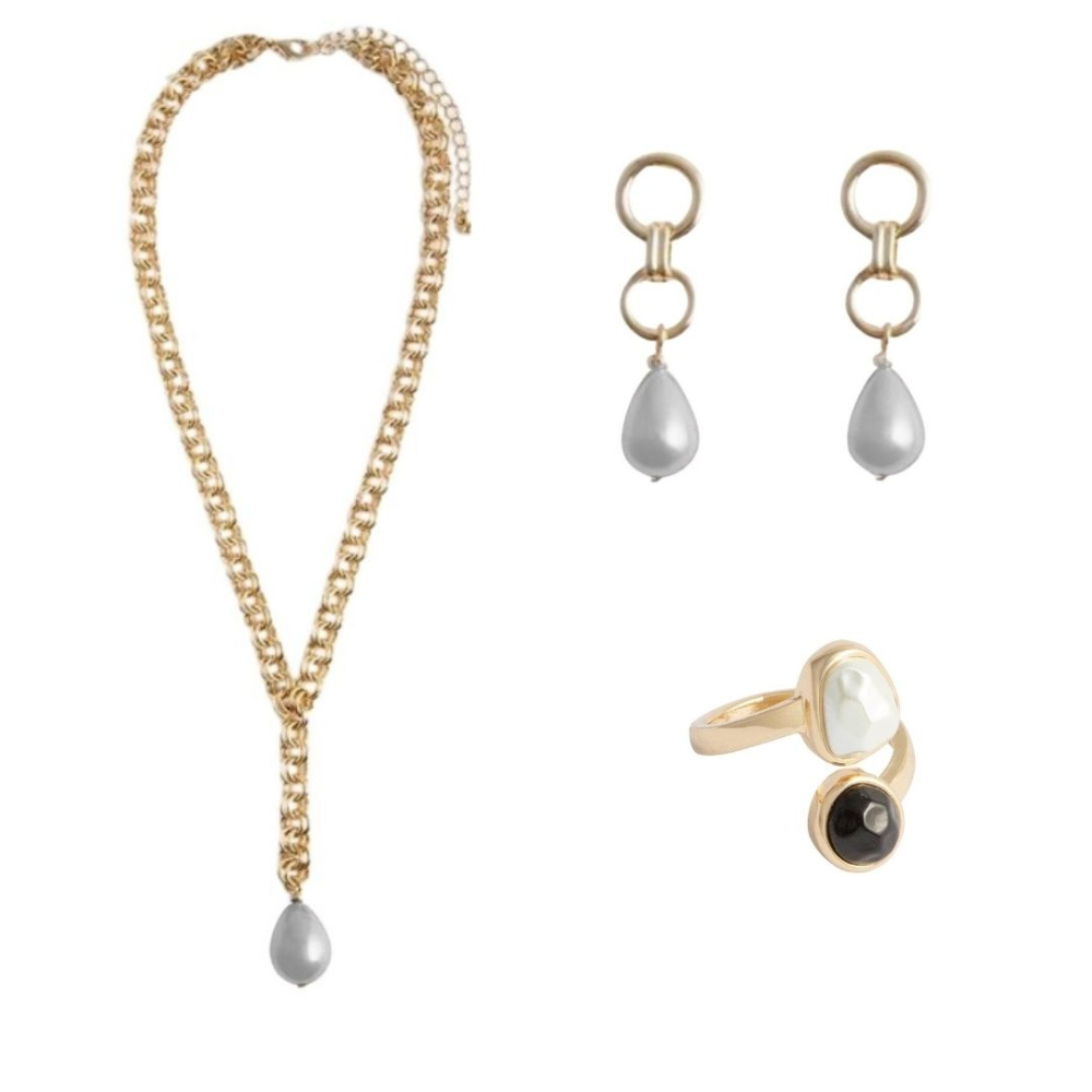 Set inel, colier și cercei Avon Lestari – colecție elegantă de bijuterii aurii cu perle decorative, design rafinat și feminin, ideală pentru ținute de seară, ocazii speciale și cadouri deosebite [1]