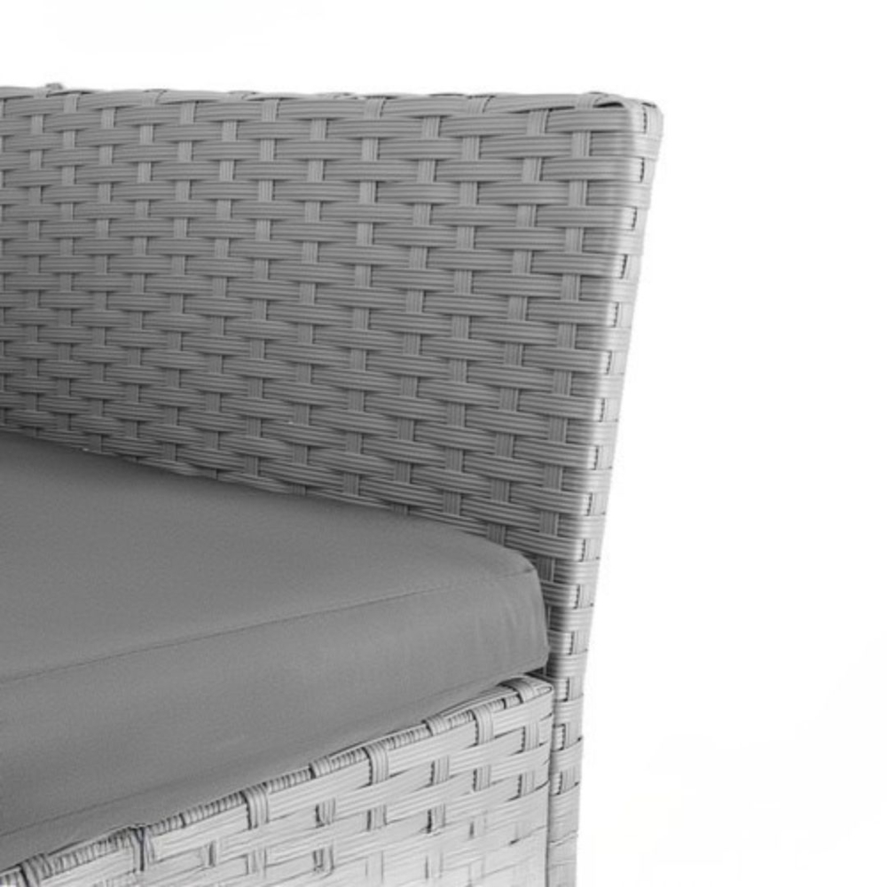 Set mobilier gradina ratan gri deschis cu canapea 2 locuri, 2 fotolii si masa sticla, perne incluse, rezistent exterior [12]