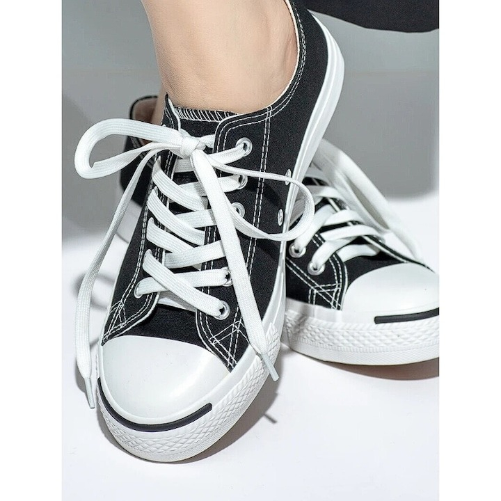 Sireturi fara legare, elastice, universale, inchidere cu capsule metalice, alb [4]