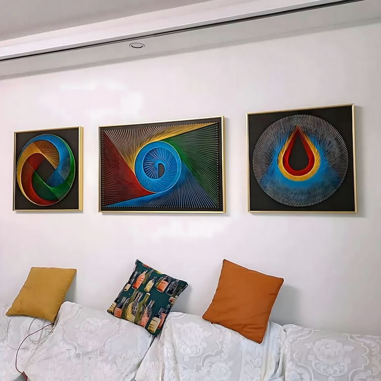 Tablou String Art negru 40 x 40 cm, model geometric cu fire albastre, aurii si verzi, decor modern pentru perete, kit creativ DIY [4]