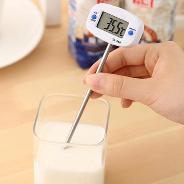 Termometru de bucatarie cu sonda din otel inoxidabil, ecran LCD, buton ON/OFF, capac detasabil, lungime 19 cm, 300°C [3]