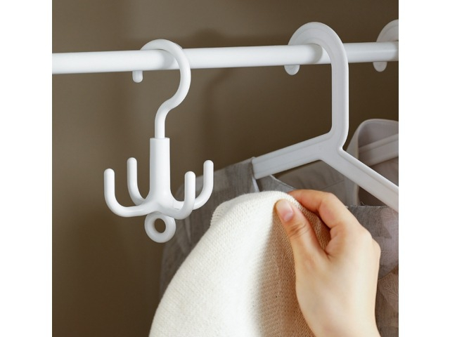 Umeras pentru haine, rotativ, alb, plastic, 13.5 x 7 cm [11]