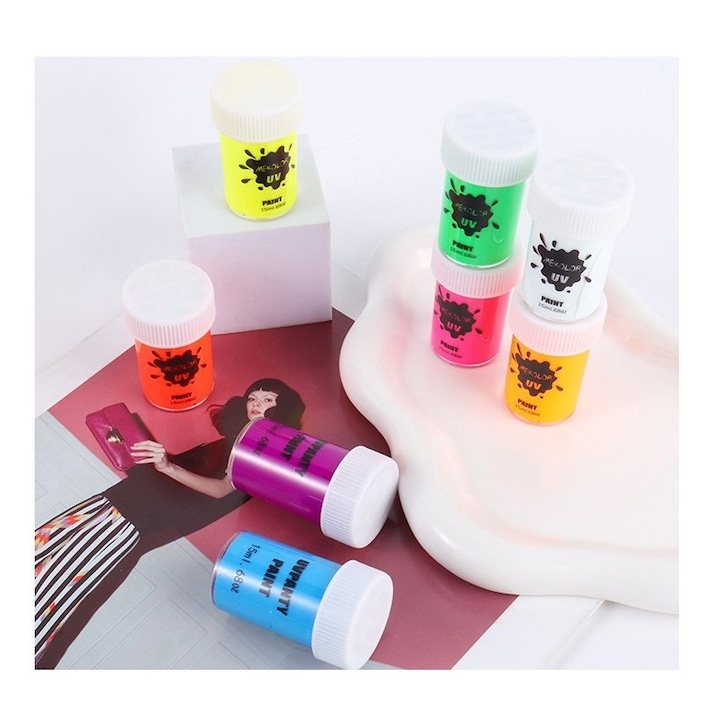 Vopsea pentru fata si corp 15 ml, culoare albastru, pigment fosforescent fluorescent, activare cu apa, efect UV [5]