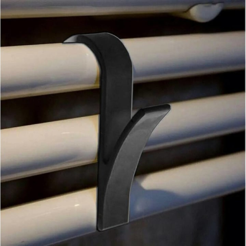 Set 2 carlige pentru prosoape, prindere pe calorifer, plastic ABS rezistent la apa, 9.5 x 2.5 cm, organizare practica pentru baie sau bucatarie, negru [1]