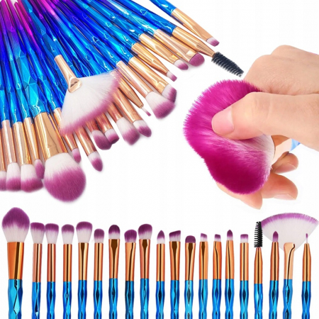 Cosmetice fata - Set profesional 20 pensule de machiaj, multicolor cu design unic