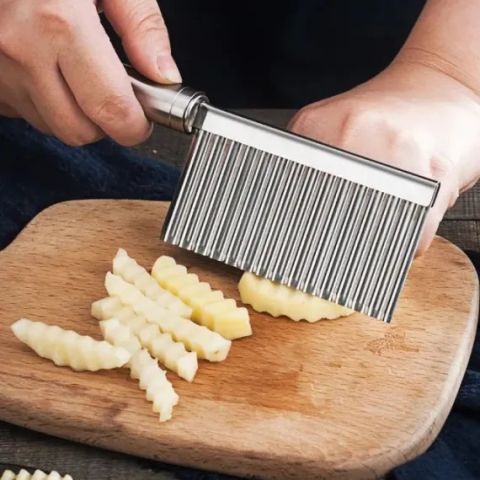 Cutit zimtat pentru cartofi, legume, otel inoxidabil, maner plastic, 22.5 x 6 cm, argintiu [3]