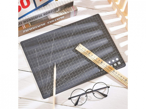 Placa pentru taiere precisa, modelare, fata-verso, cu auto-vindecare A4, 22 x 30 cm, scara clar vizibila, negru [3]