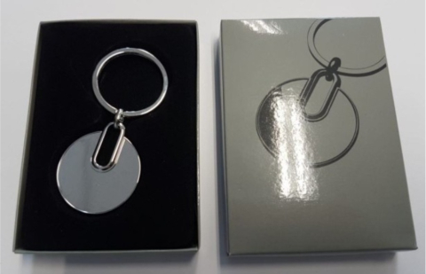 Breloc rotund, metalic, argintiu, 7.9 x 3.7 x 0.4 cm, cutie inclusa [2]