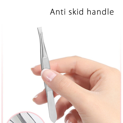 Penseta pentru sprancene, otel inoxidabil, lungime 8.5 cm, varf oblic, argintiu [4]